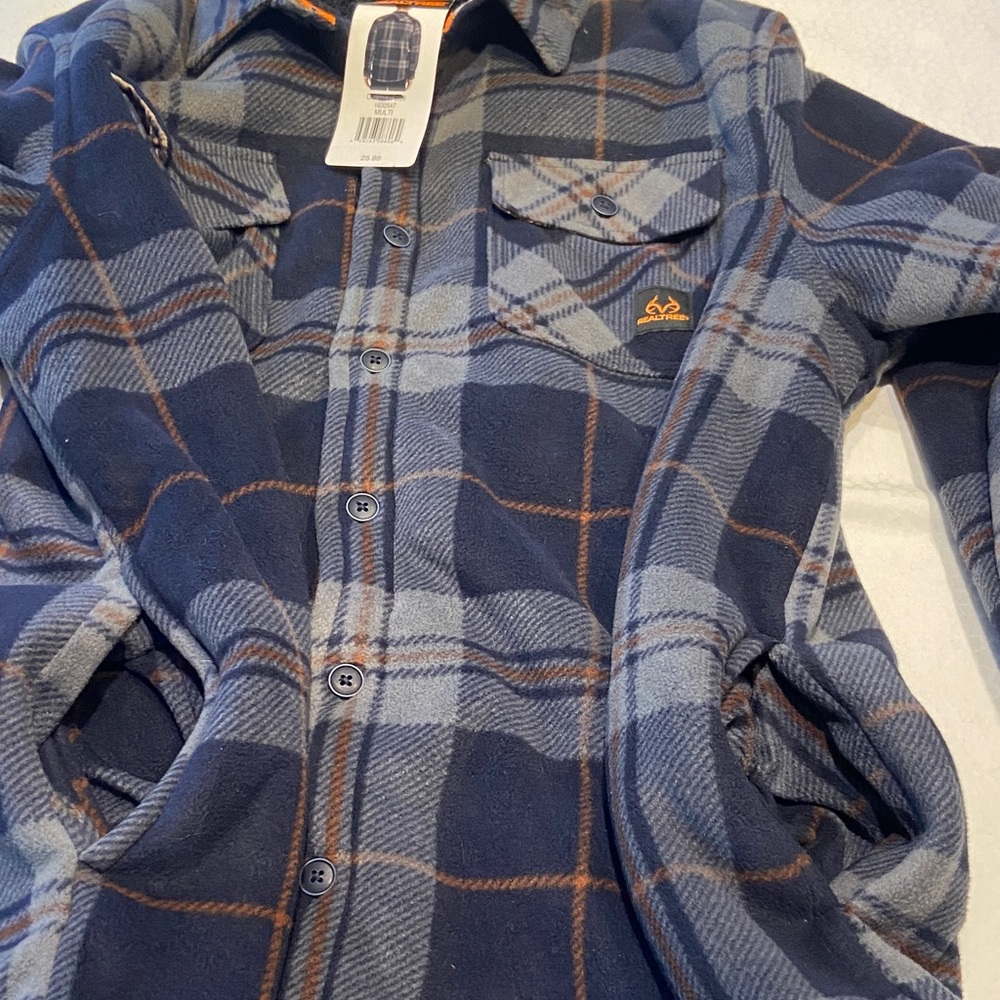Realtree Blue and Gray Plaid Casual Button Down Shirt - Picture 8 of 13